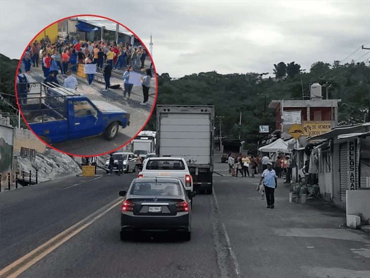 Bloquean carretera en Plan del Río: ¿Qué es lo qué exigen?