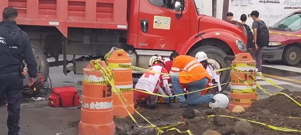 Choque entre moto y camión materialista deja un menor herido; pasó en Orizaba