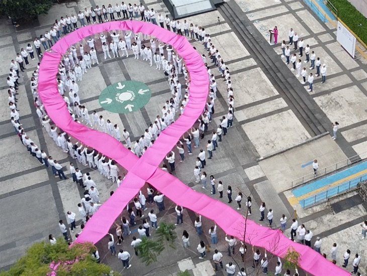 IMSS Veracruz Norte conmemora el Día Mundial de la Lucha contra el Cáncer de Mama