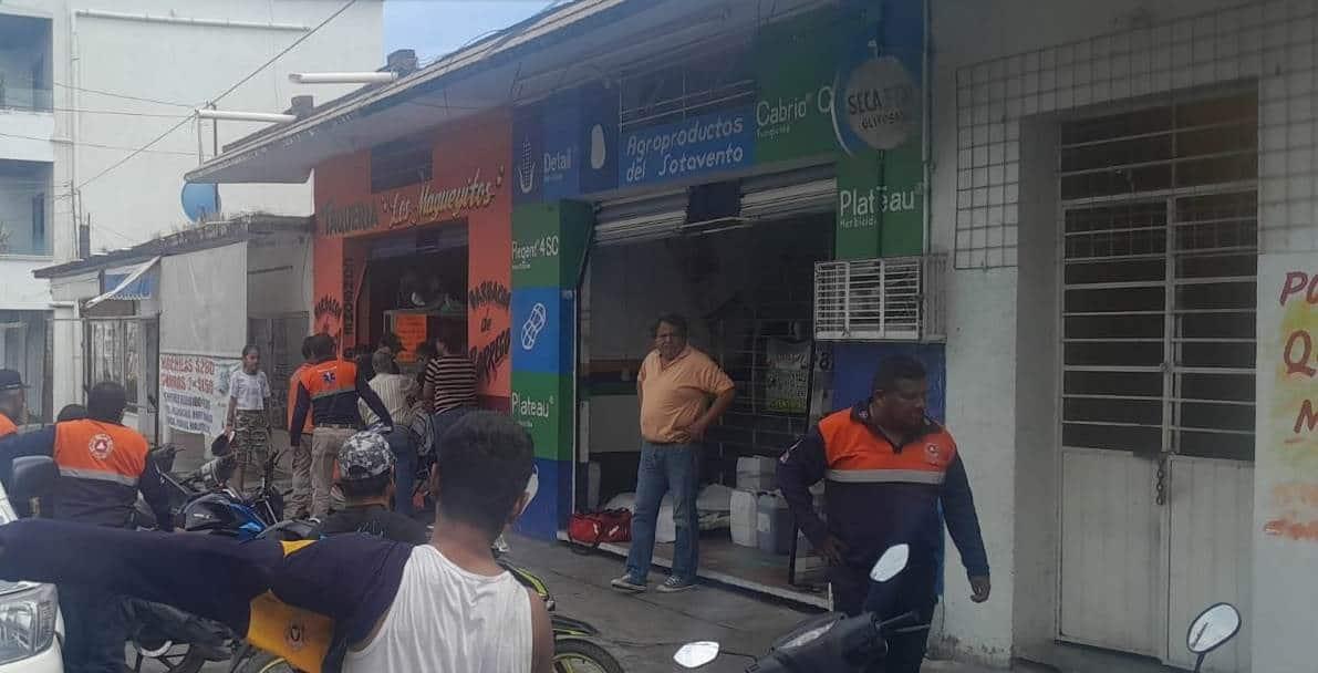 Incendio en taquería de Tierra Blanca provoca movilización de cuerpos de emergencia