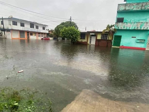 Estas colonias se inundaron en minutos tras lluvia en Coatzacoalcos ¡tome precauciones! | FOTOS