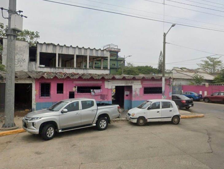 Hombre en situación de calle es encontrado sin vida en bar La Marina de Minatitlán