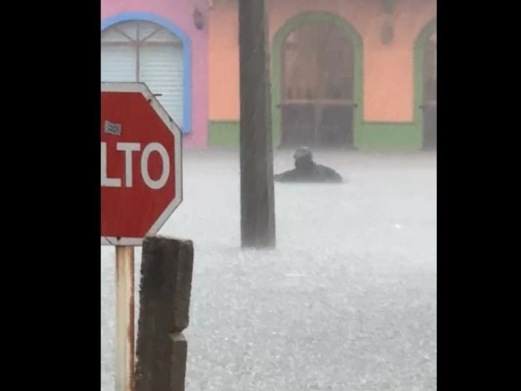 Estas colonias se inundaron en minutos tras lluvia en Coatzacoalcos ¡tome precauciones! | FOTOS