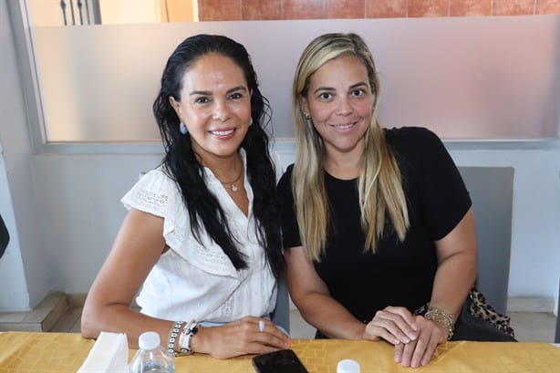 Melina Rivera de Unánue e Ivette Cortez de Cotrina fueron festejadas por sus cumpleaños