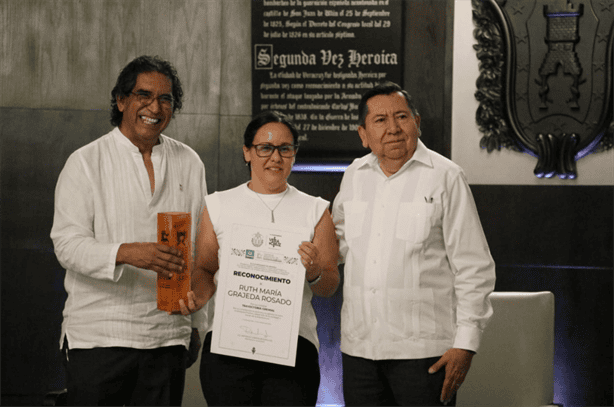 Ayuntamiento de Veracruz entrega reconocimientos a arquitectos