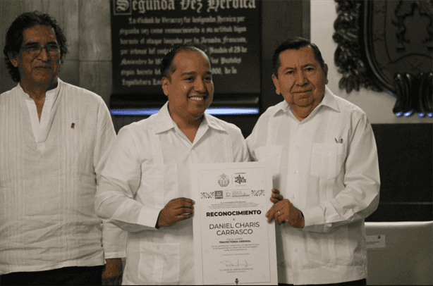 Ayuntamiento de Veracruz entrega reconocimientos a arquitectos