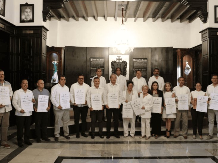 Ayuntamiento de Veracruz entrega reconocimientos a arquitectos