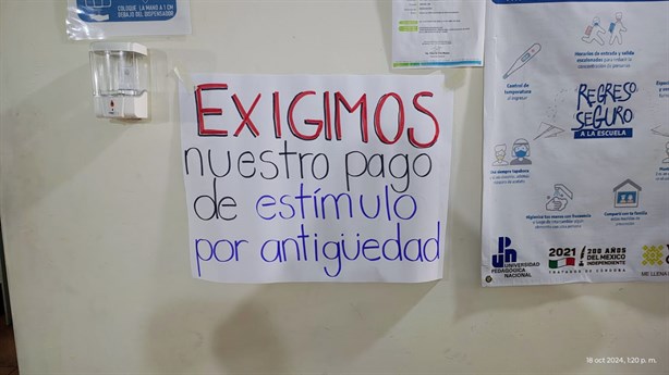 Por segundo día consecutivo protestan trabajadores de la UPN Orizaba 304 por falta de pagos