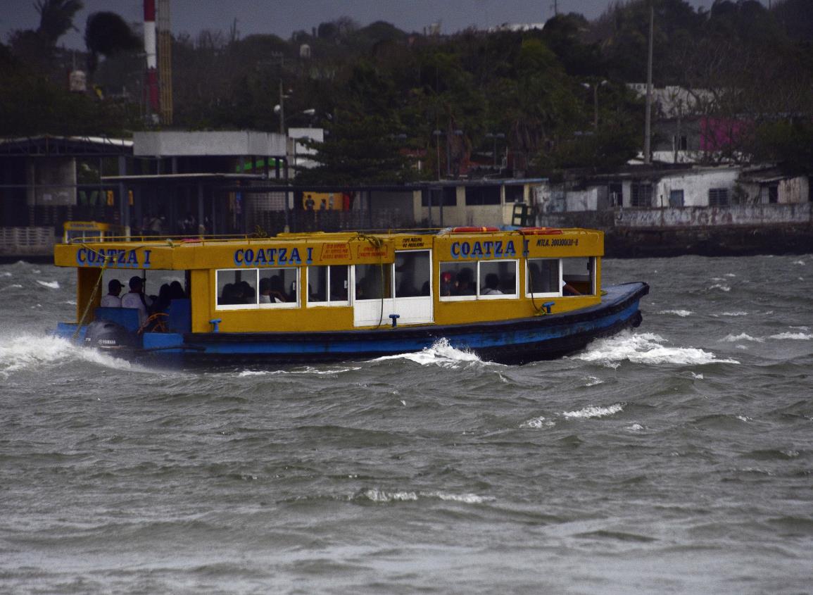 ¿Hay servicio de lanchas en Coatzacoalcos tras las fuertes lluvias?