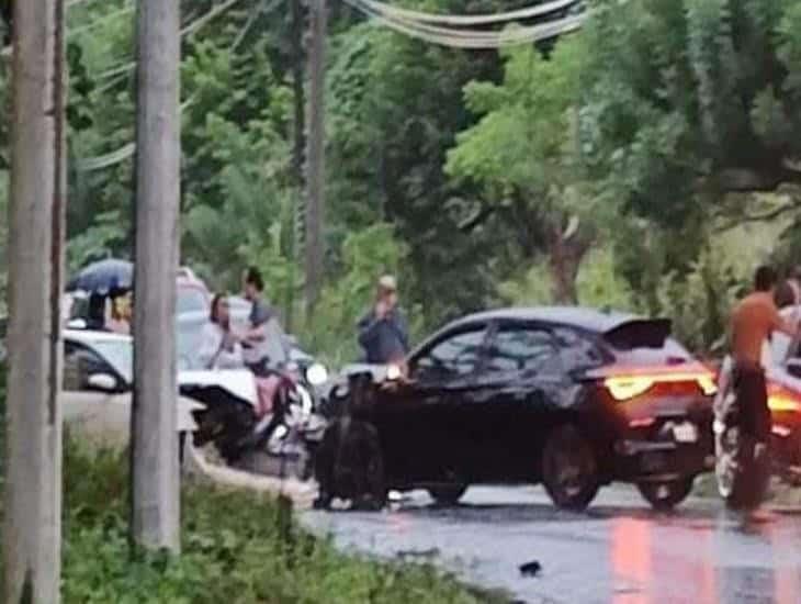 Fuerte accidente en la curva de Santa Rita, tramo Veracruz- Manlio Fabio Altamirano