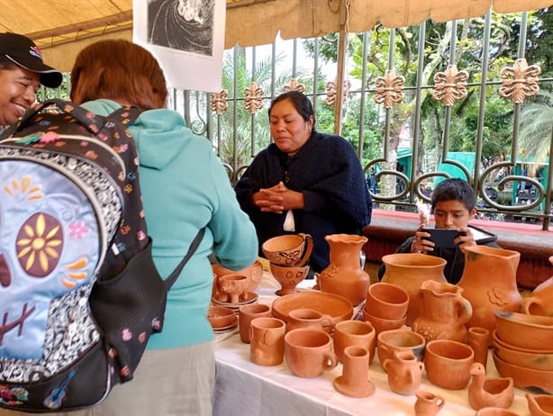 Mujeres de Zongolica participan en Tercera Feria de la Soberanía en Orizaba