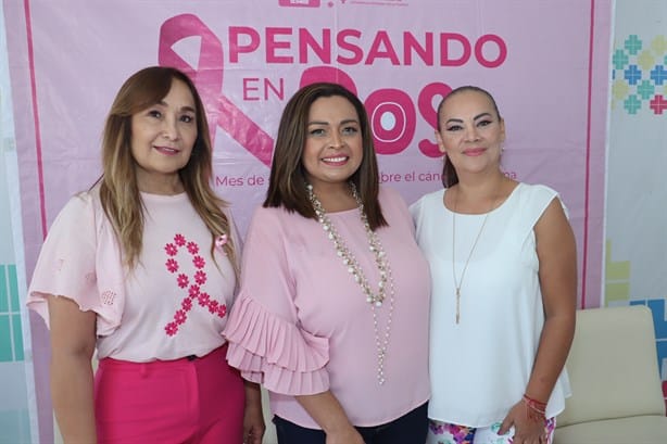 Realizan DIF Municipal de Veracruz el foro ´Pensado en Rosa´