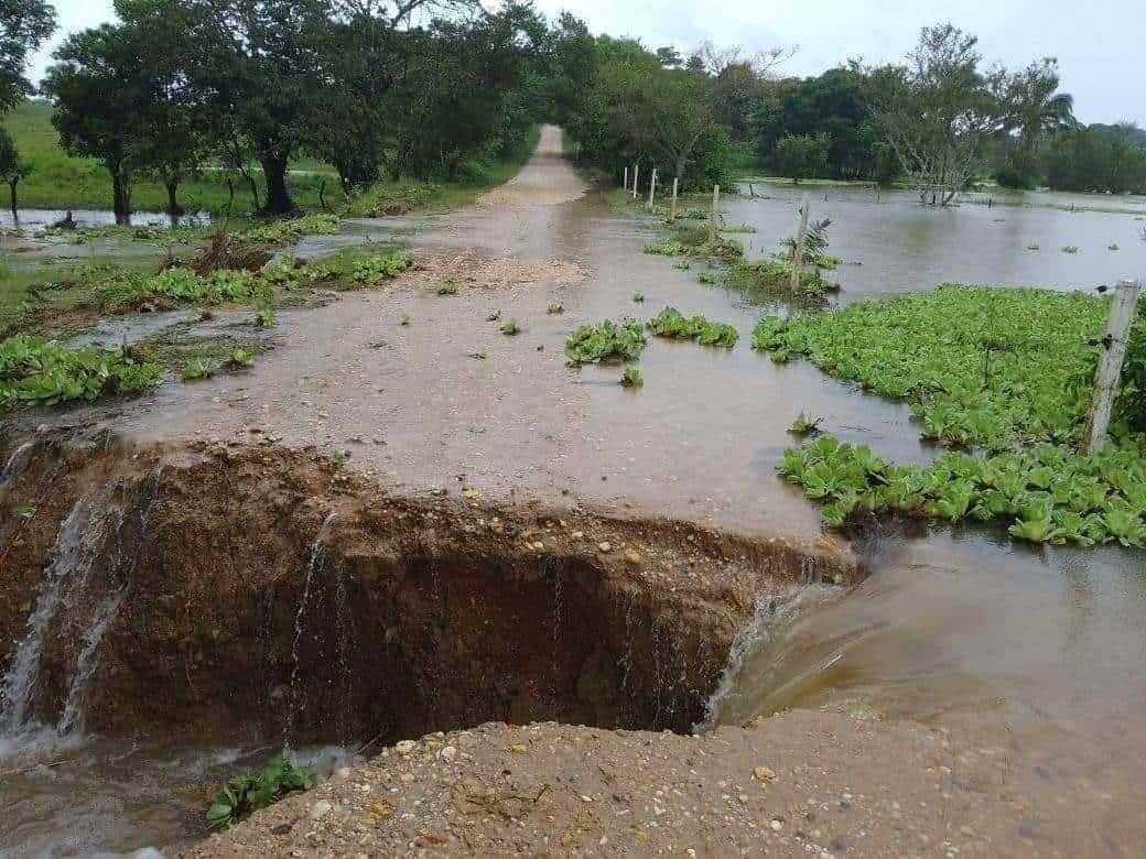 Alertan por crecida de ríos tras las fuertes lluvias en todo Veracruz