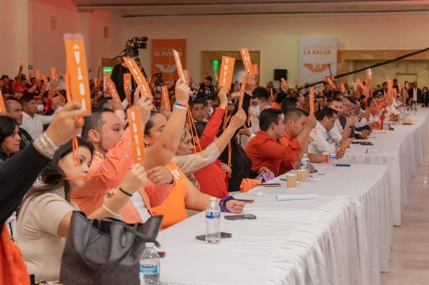 Luis Carbonell toma protesta como nuevo líder estatal de Movimiento Ciudadano