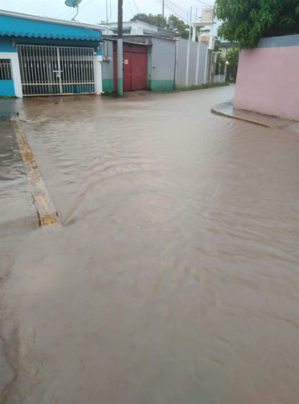 Se desborda el arroyo Nexmegata, familias en alerta ante intensas lluvias en el sur I VIDEO