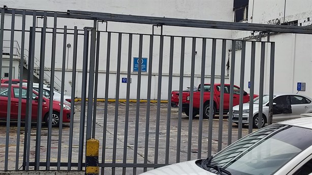 ¡Cuidado! Asaltan a cuentahabiente en el estacionamiento de un banco en Orizaba