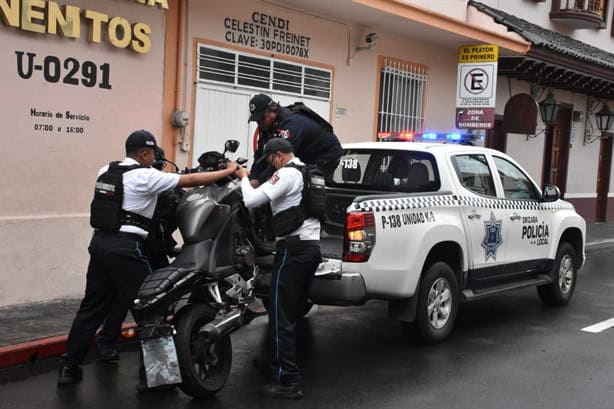 ¡Cuidado! Asaltan a cuentahabiente en el estacionamiento de un banco en Orizaba