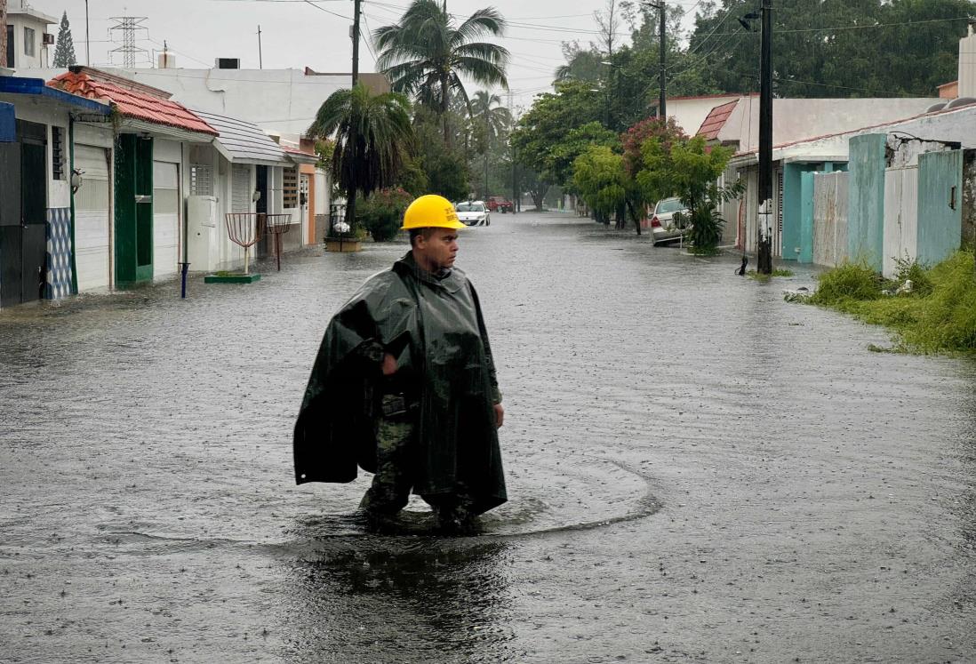 Construir sobre humedales en Veracruz ocasionó las severas inundaciones: Gaspar Monteagudo