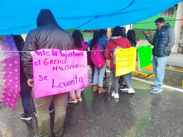 Tras protestas, destituyen a Marcelo Tepole como titular de la SEV en Zongolica