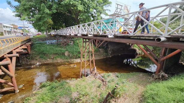 Evacuan varias escuelas en Poza Rica por fuga de hidrocarburo