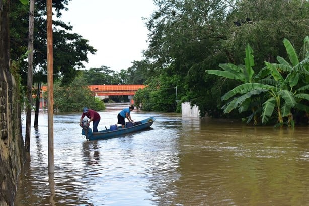 La peor inundación en Jesús Carranza en 10 años; miles de familias damnificadas por Nadine l VIDEO