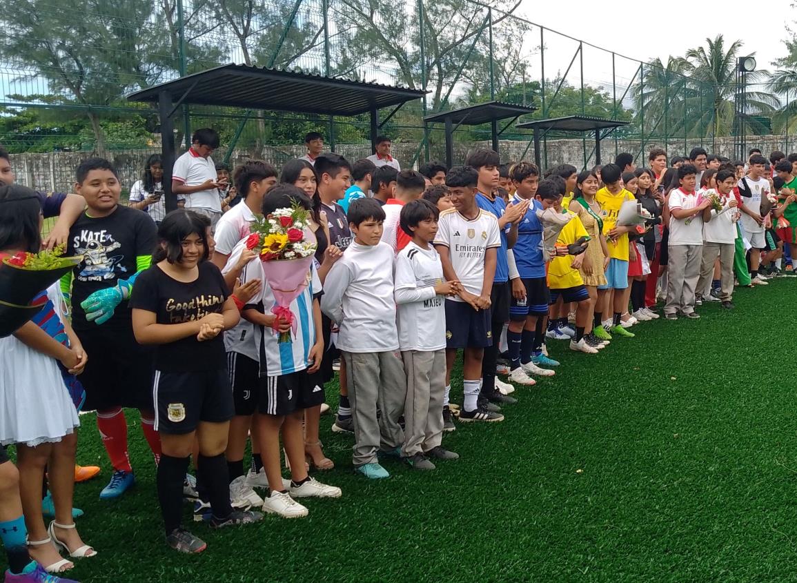 Inauguran torneo interno de futbol en la ETI 73