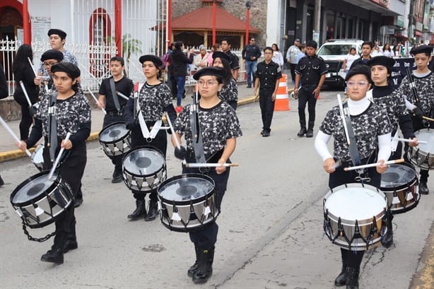 Niños de Mendoza conmemoran el Día de la ONU con Desfile de Banderas