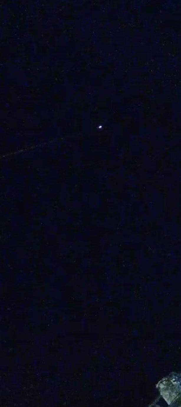 Captan en VIDEO posibles restos de cápsula espacial desde el cielo de Veracruz