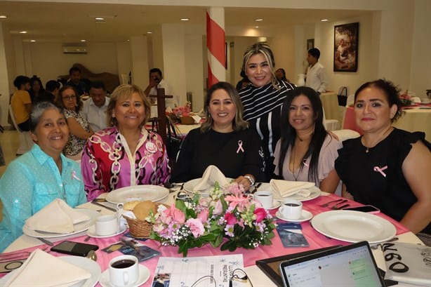 Realizan desayuno empresarial organizado por el CCEM Veracruz