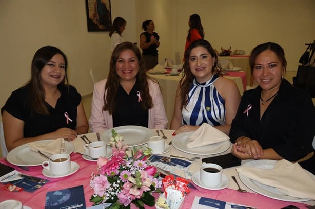 Realizan desayuno empresarial organizado por el CCEM Veracruz