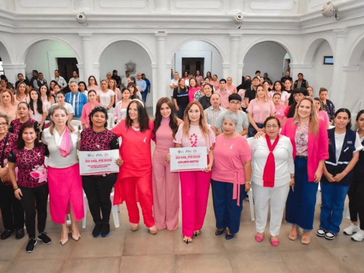 DIF de Boca del Río entrega donativos a Grupo Reto Veracruz y Mujeres Apoyando Mujeres (MAM)