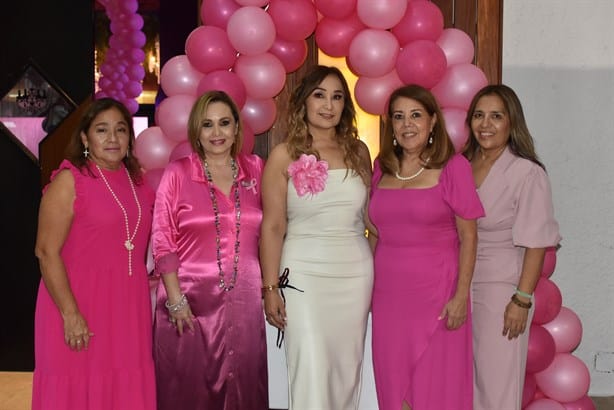 AMEXME Veracruz y Grupo Reto realizan el Fashion Show ´Mujeres A Tiempo´