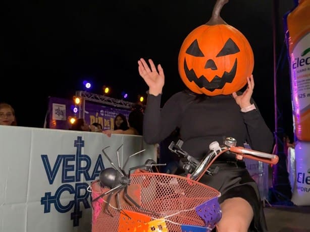 Todo un éxito el Critical Mass "Día de Muertos VS Halloween" en Veracruz