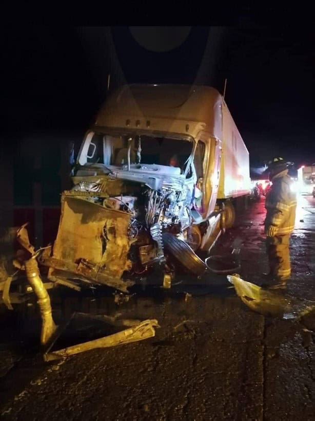 Devastador accidente de autobus en Zacatecas cobra la vida de 24 pasajeros