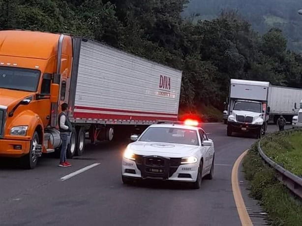 Cierre total en la autopista 150D Orizaba-Puebla por derrumbe en cumbres de Maltrata (+VIDEO)