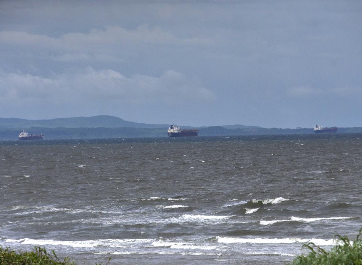 Aviso especial por onda tropical 28; seguirán creciendo los ríos del sur de Veracruz