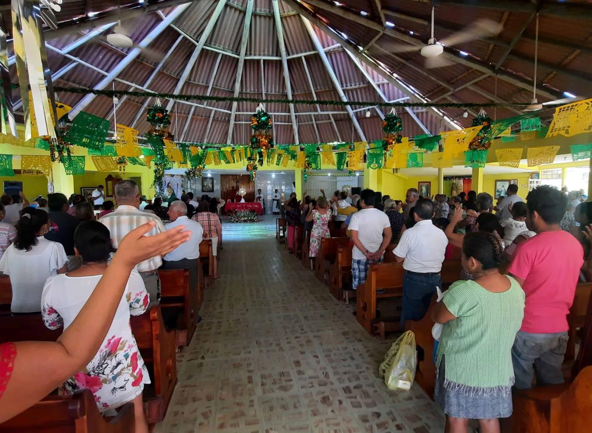 Fiesta a San Judas Tadeo, una tradición desde hace 25 años para la familia Gómez Martínez