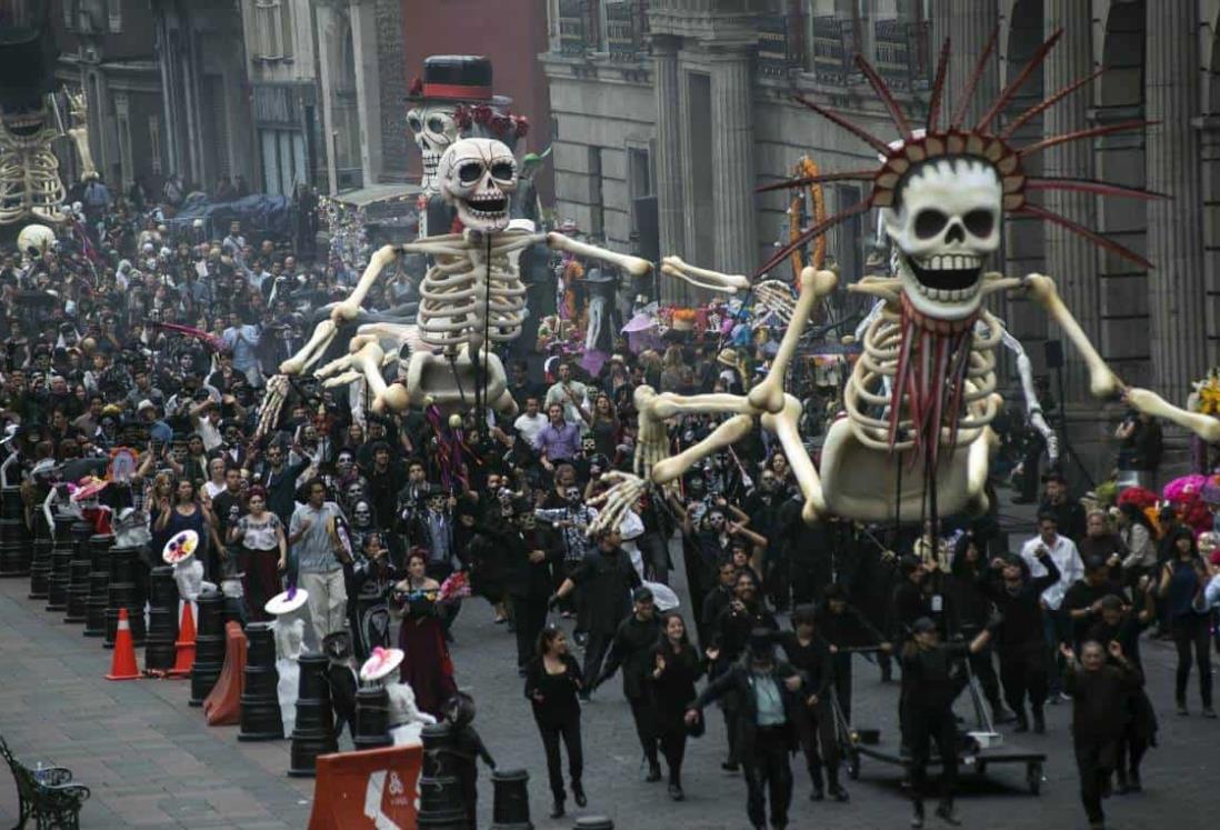 Esta película de Hollywood dio origen al desfile de Día de Muertos en México