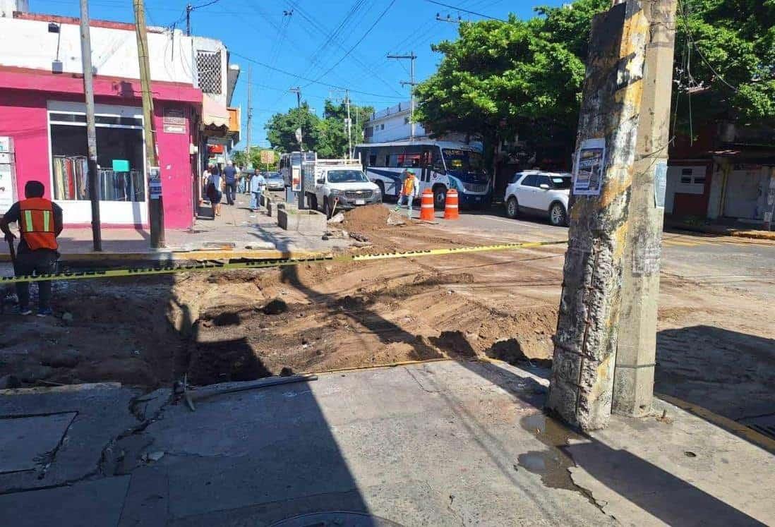 Grupo MAS anuncia cierre de calle en el centro de Veracruz por reparación de socavón