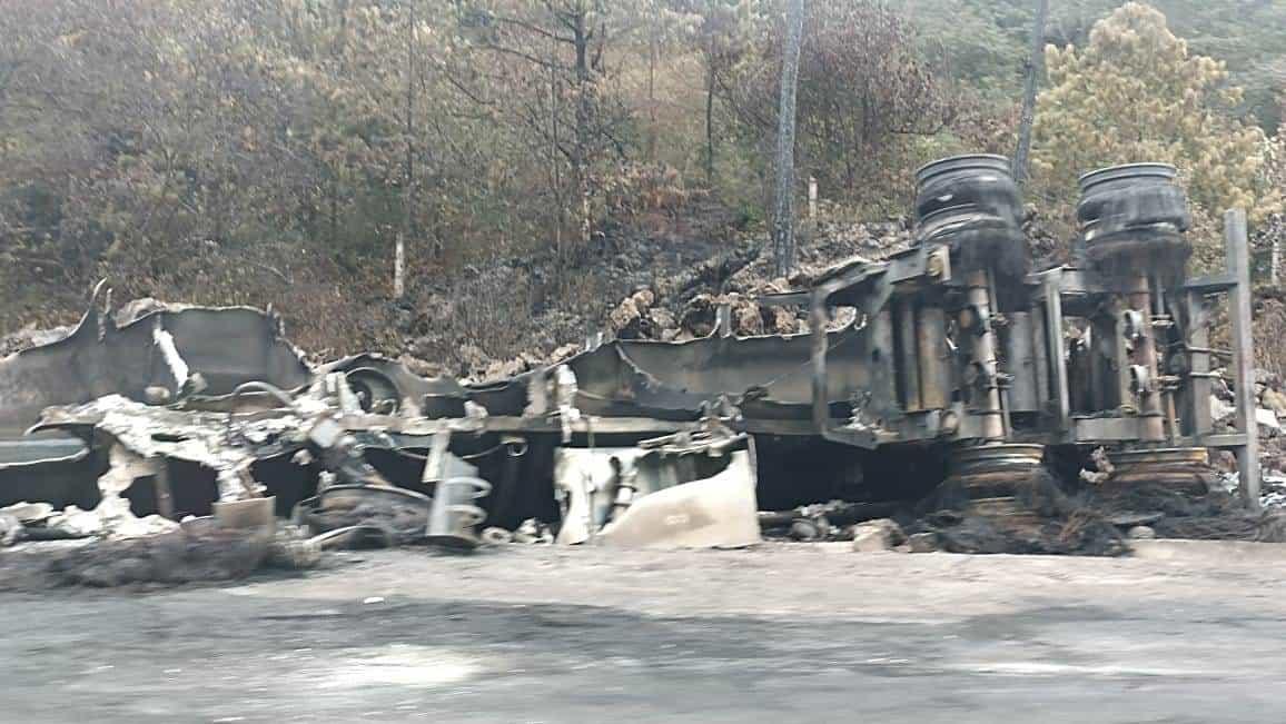 Héctor Yunes Landa exhibe caos vial en la autopista Xalapa- Perote | VIDEO