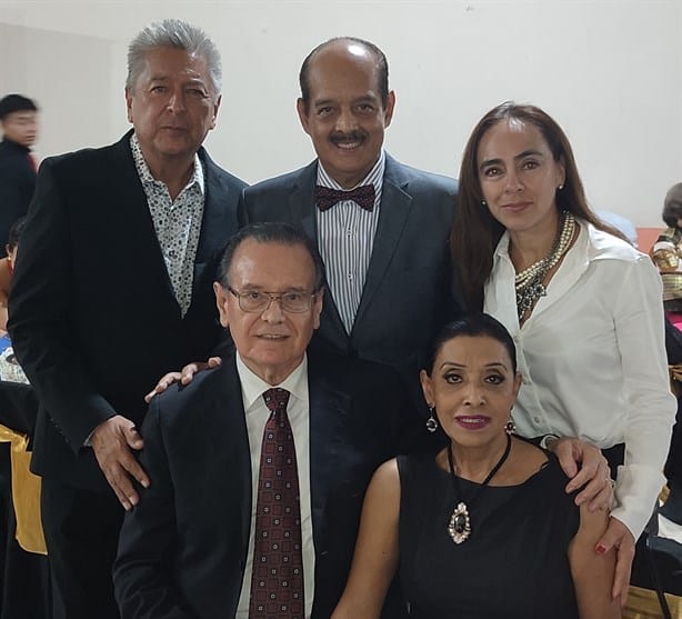 El Dr. Norberto Luna fue homenajeado por su trayectoria y vida