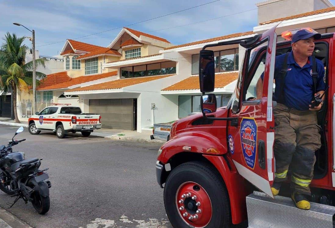 Se movilizan Bomberos por reporte de explosión en el fraccionamiento Costa de Oro | VIDEO