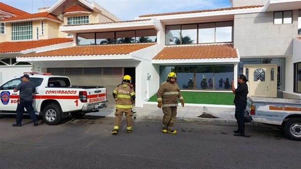 Se movilizan Bomberos por reporte de explosión en el fraccionamiento Costa de Oro | VIDEO