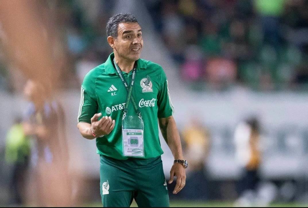 Estaría cerca Ricardo Cadena de salir de la Sub-23