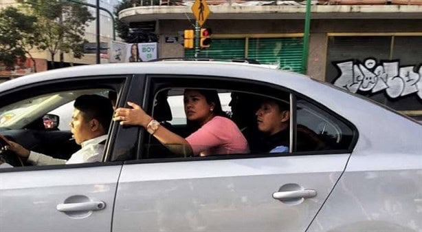 Cuál sería la multa por llevar más personas de lo permitido en un automóvil según tránsito de Veracruz