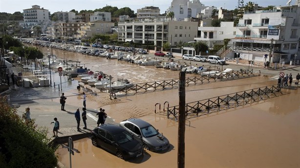 Inundaciones dejan devastación en Valencia, España por fenómeno Dana; hay más de 60 muertos