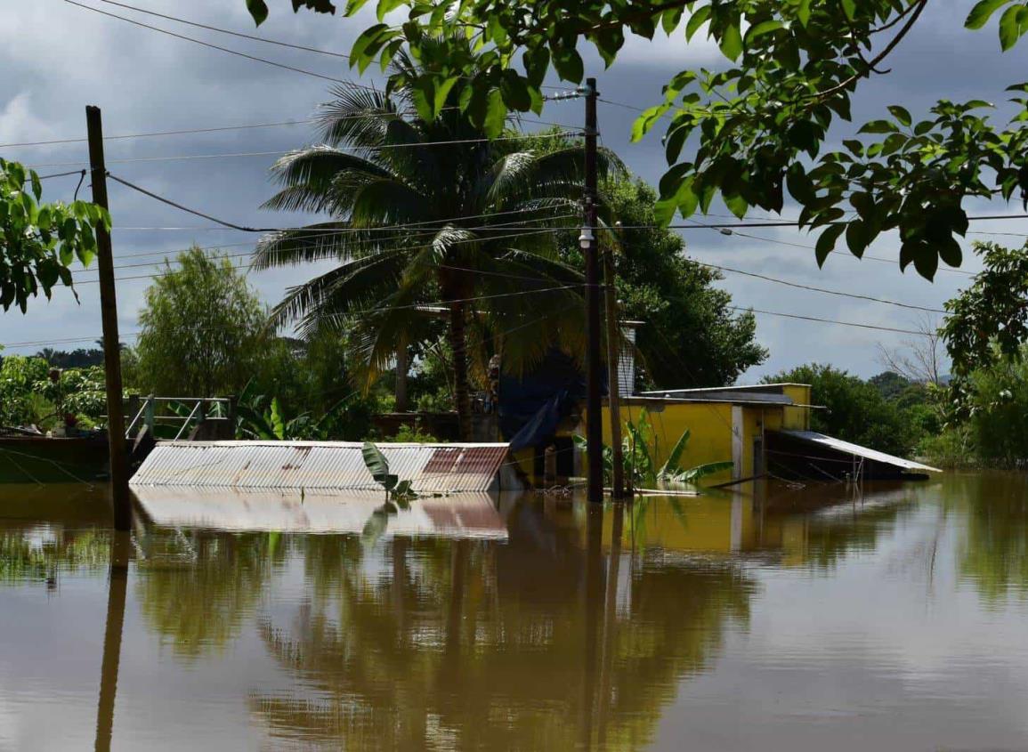 SEV: esta cantidad de escuelas se fueron al agua tras desbordamiento de ríos en el sur