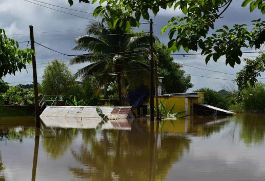 SEV: esta cantidad de escuelas se fueron al agua tras desbordamiento de ríos en el sur

