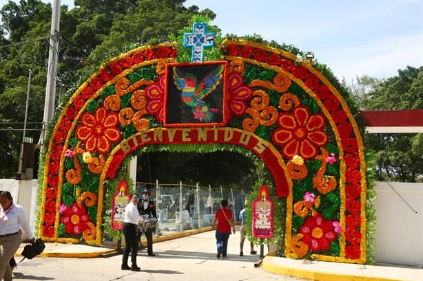 Día de Muertos: Así decoraron los lugares emblemáticos de Coatzacoalcos | FOTOS