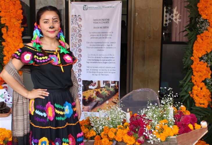 Con actividades y exposición de ofrendas, IMSS Veracruz Norte conmemora el Día de Muertos